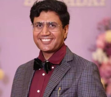 Journalist Mahesh Langa Bio, Arrested, Height, Net Worth, Wife